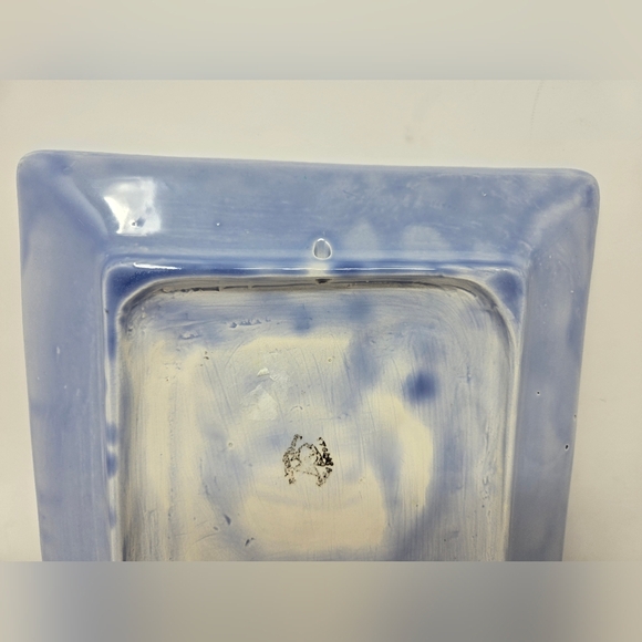 Stone Washed Sea Lite Blue Ceramic Wall Hanging Calla Lily Flower 8.25 x8.25 x 1 - Picture 6 of 11